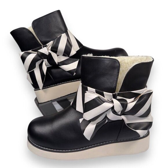Lola Ramona Faux Sherpa Winter Striped Bow Boots Black / White Women's 8/38 - Picture 1 of 12